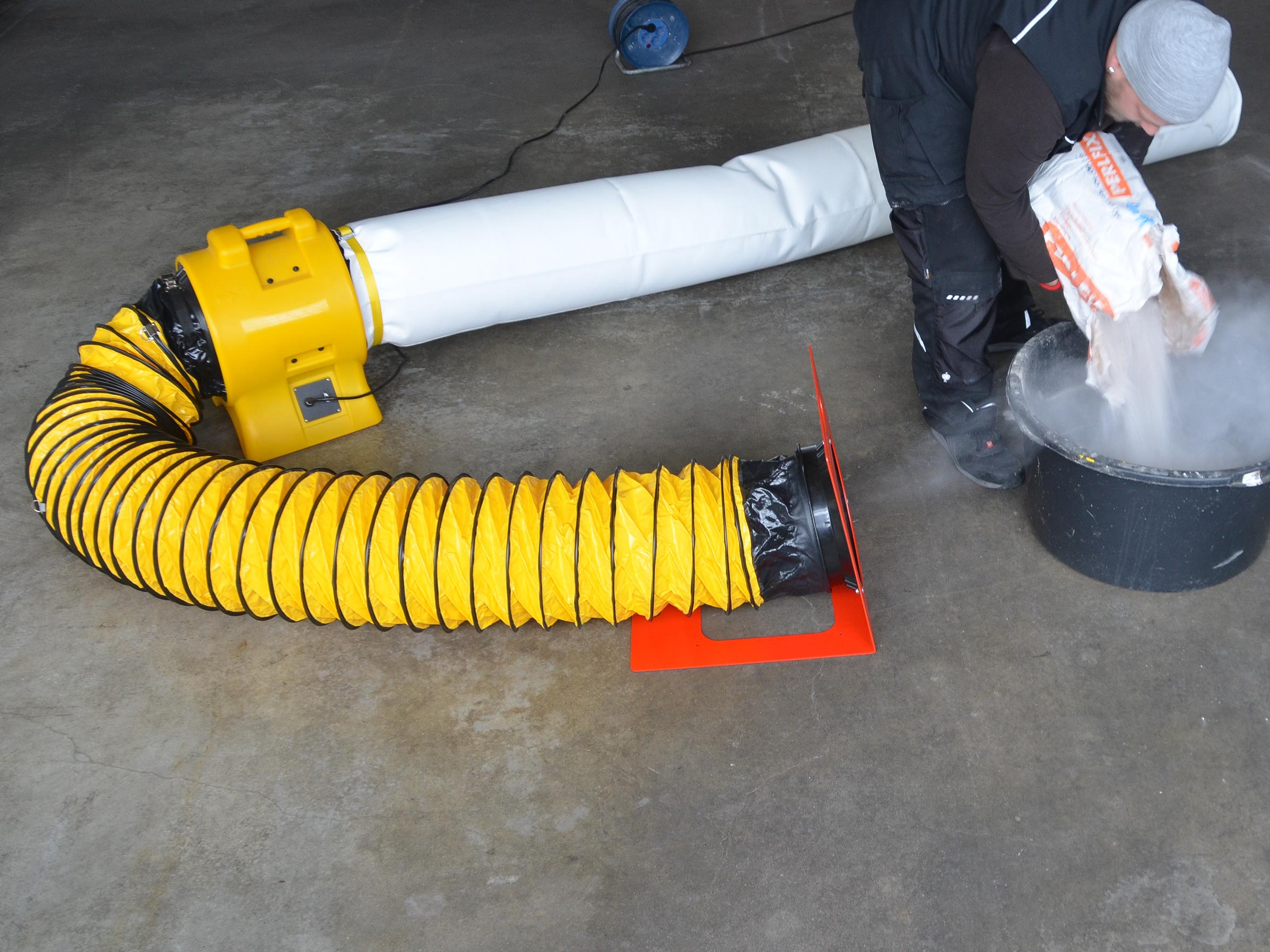 Zero Dust Absaugtrichter S3500 für punktuelle Staubabsaugung