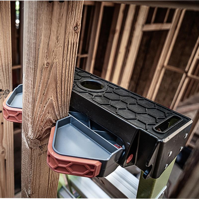 Detail Wall Pad der KING KOMBO 3-in-1 Fiberglasleiter