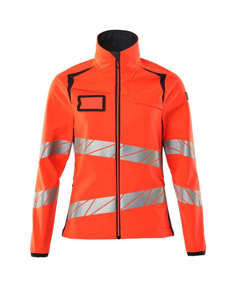 Vorderansicht der MASCOT® ACCELERATE SAFE Softshelljacke in Damenpassform, hi-vis Rot/Schwarzblau mit reflektierenden Streifen, Größe 2XL