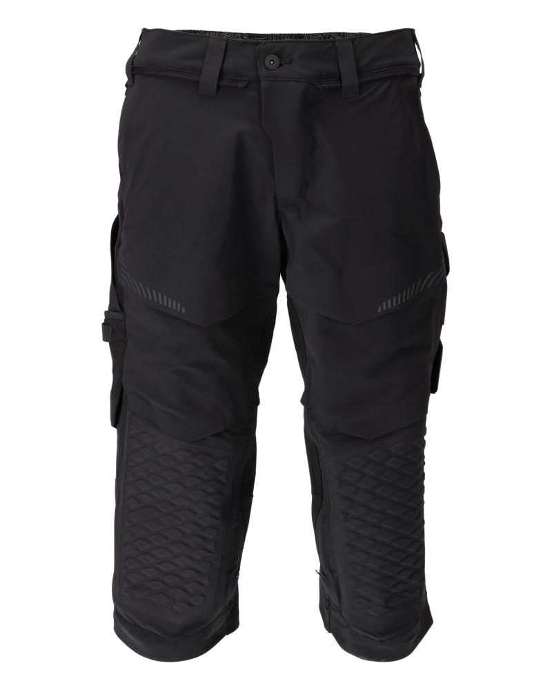 Vorderansicht der MASCOT® CUSTOMIZED Dreiviertel-Hose mit Knietaschen in Schwarzblau, robuste Arbeitsbekleidung Größe C56
