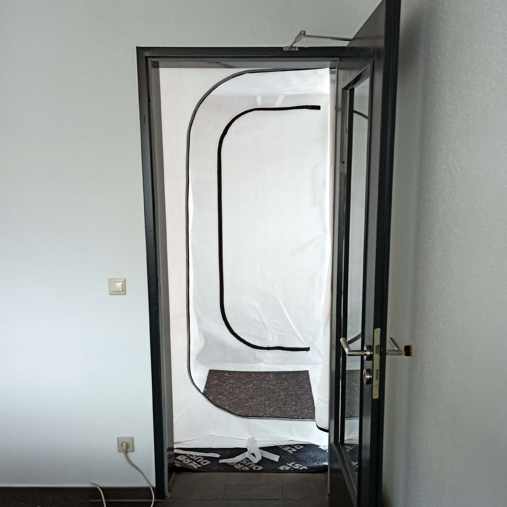 Zero Dust Einkammerschleuse als Personen- und Materialschleu