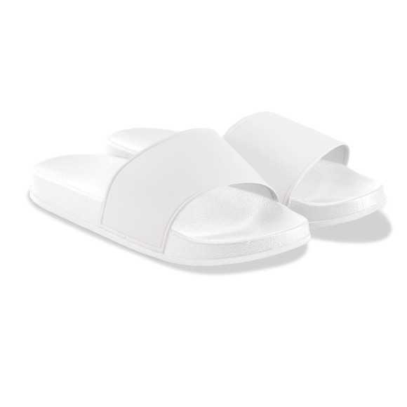 Weiße Badeslides mit breitem Riemen und flacher Sohle