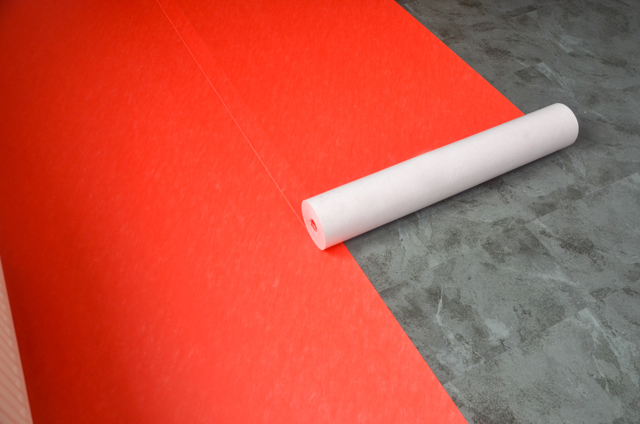 Rotes selbstklebendes Treppenschutzvlies 25 m² von Zero Dust