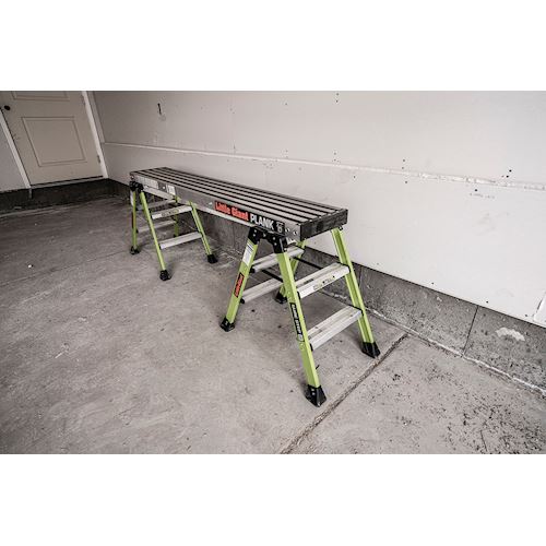 SURE STEP Fiberglas-Stufenstehleiter Little Giant, grün, auf