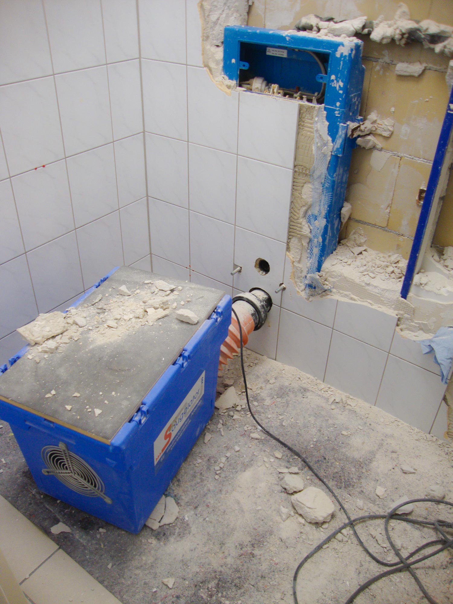 Zero Dust Saugolator WC Sauger für staubfreie Badsanierung