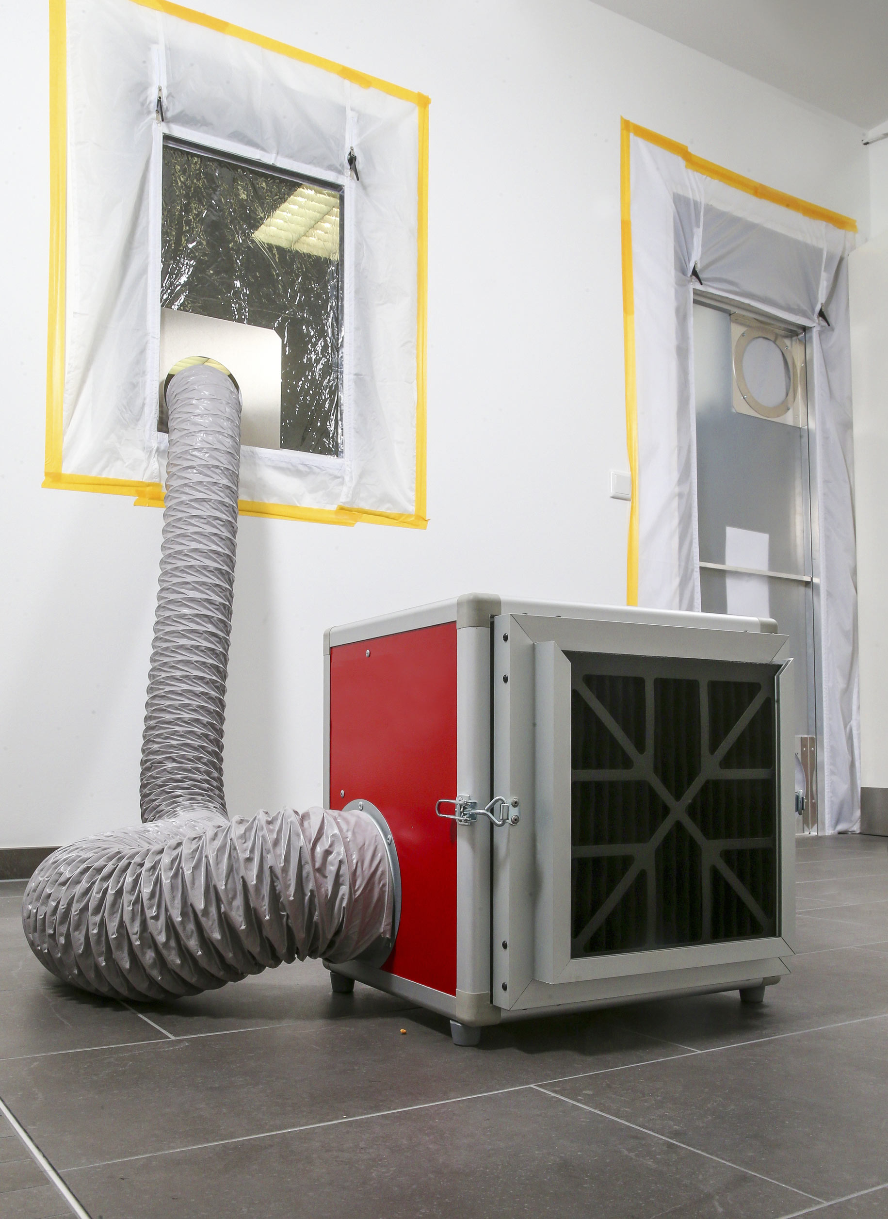 Zero Dust Staubschutz Baufenster mit Luftreiniger-Schlauch