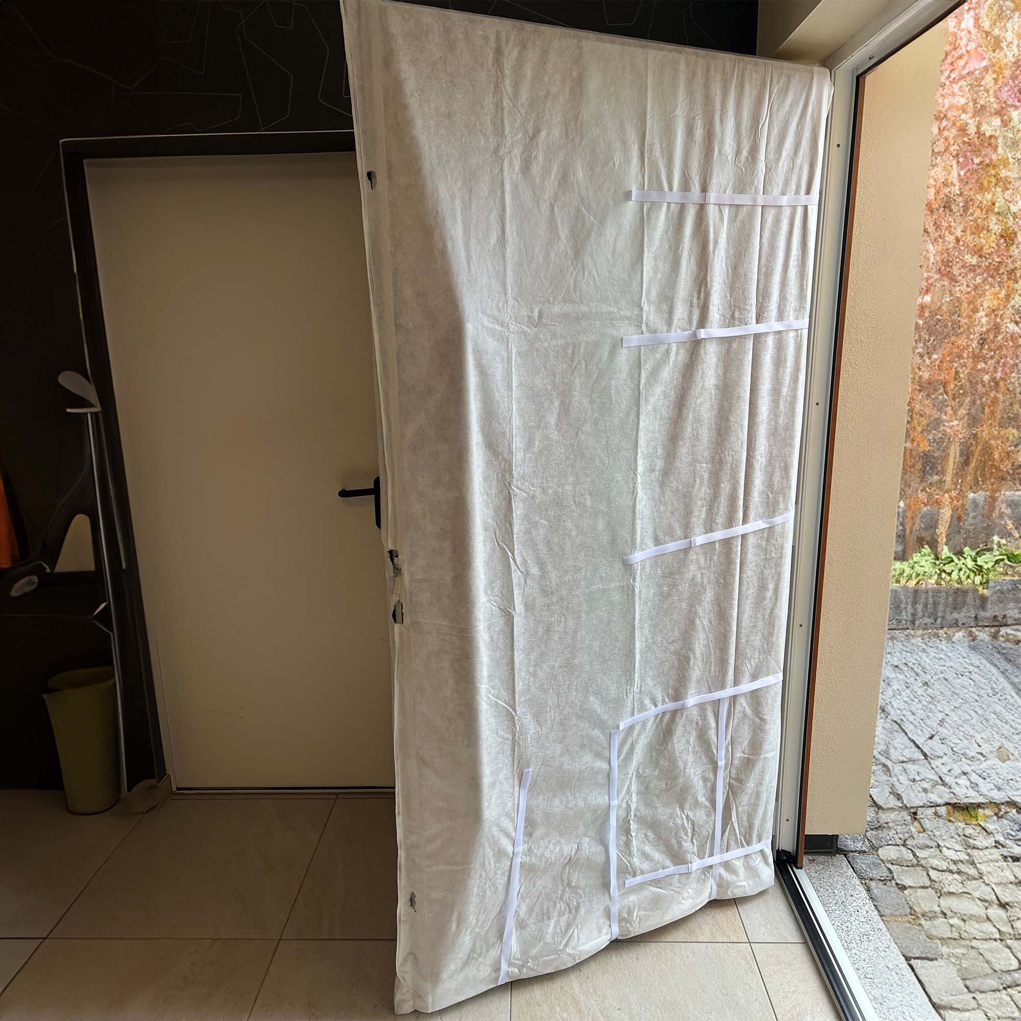 Zero Dust Abdeckschutzhaube aus PP Vlies für Haustüren 240x1