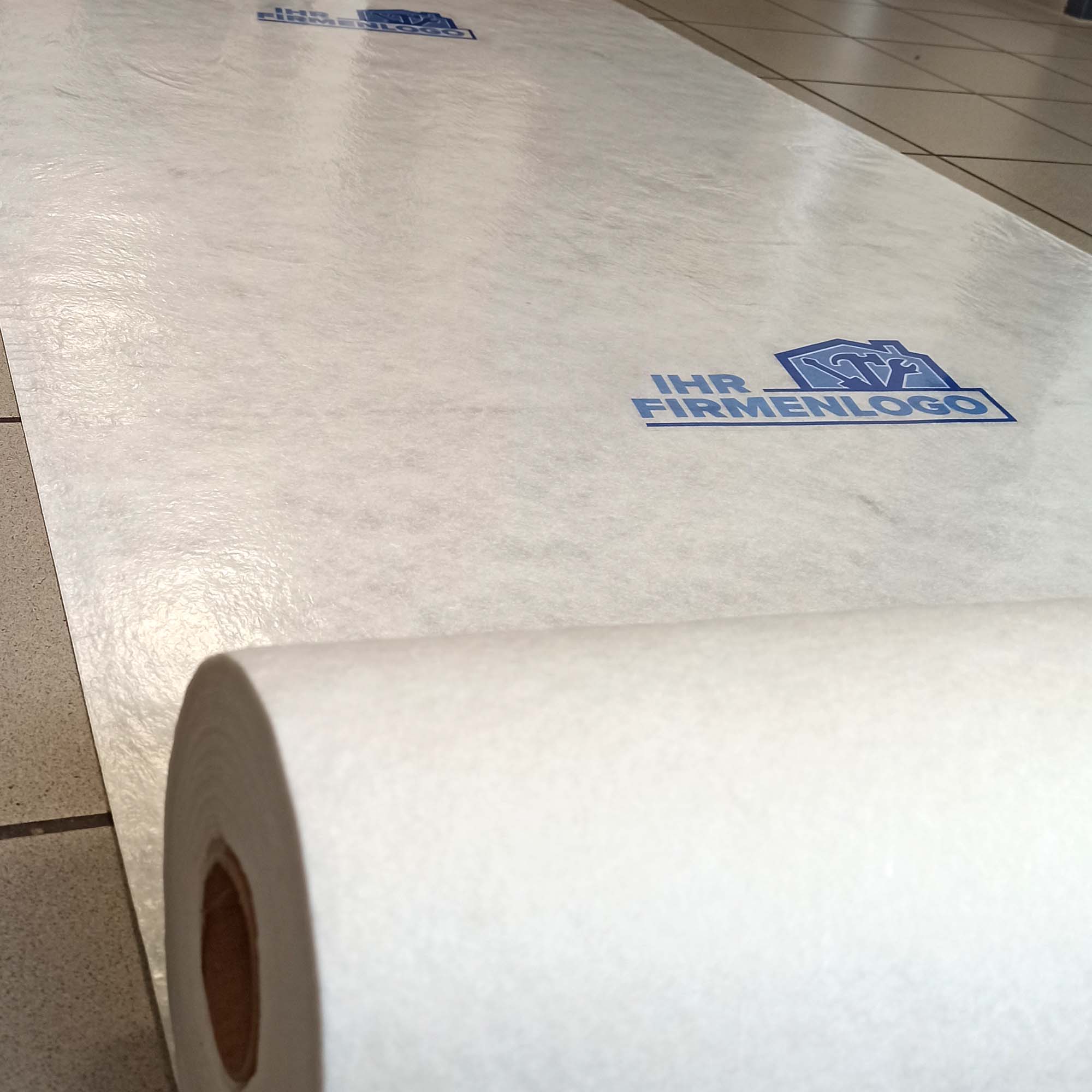 Zero Dust TreppTurbo180 Abdeckvlies Rolle mit Firmenlogo