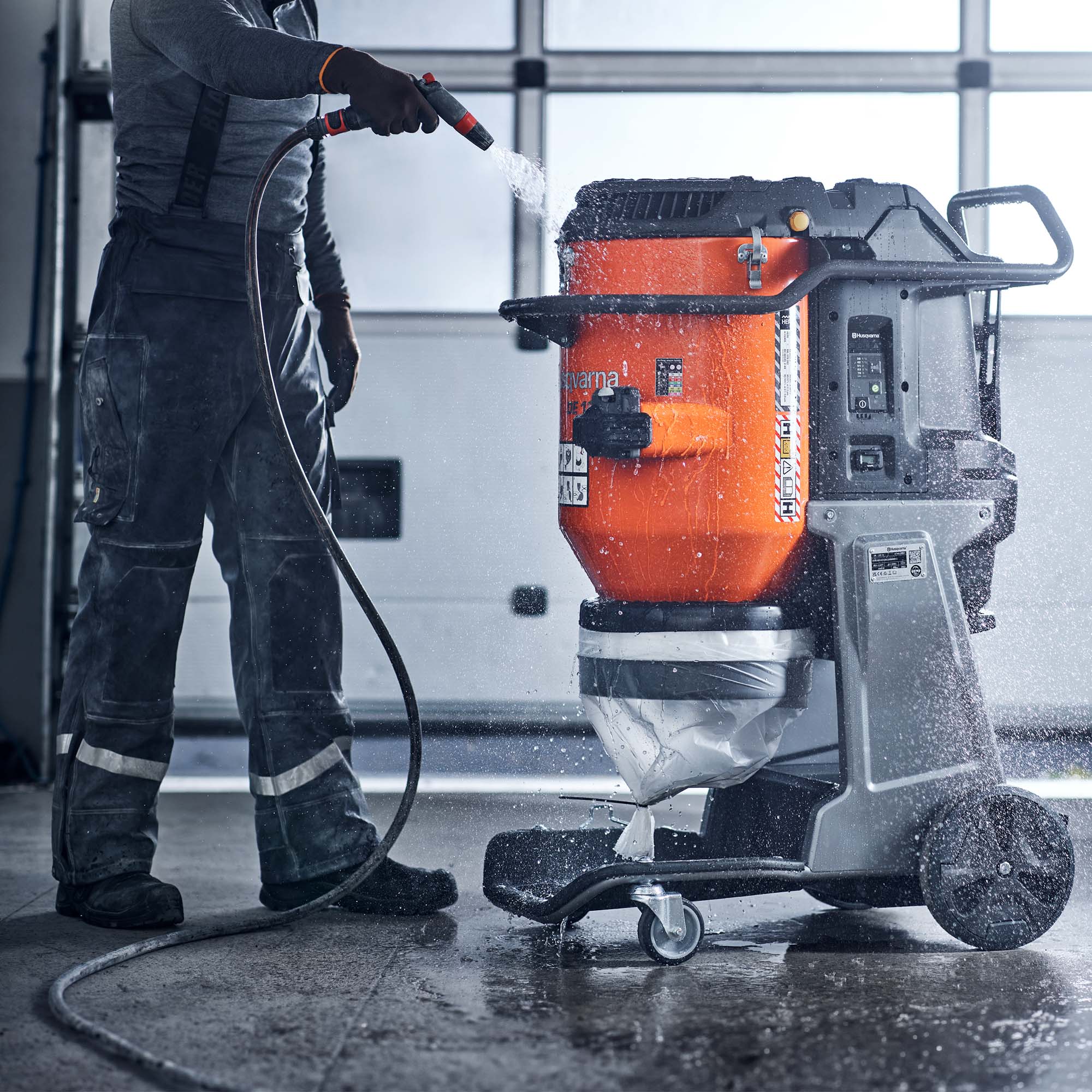 Husqvarna DE 130H Staubsauger Staubabscheider mit HEPA H13