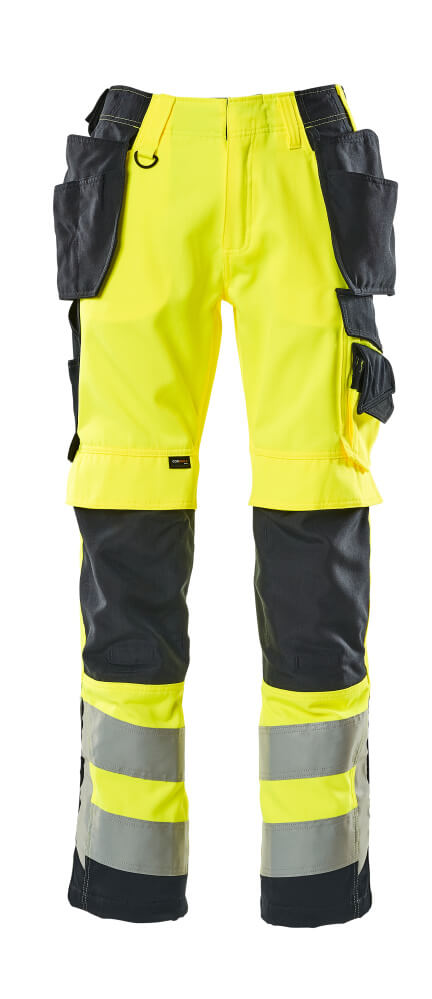 Vorneansicht der MASCOT® Wigan SAFE SUPREME Warnschutzhose mit Hängetaschen in Hi-vis Gelb/Schwarzblau, zweifarbig mit Reflexstreifen und robusten Verstärkungen, Modell 76C46