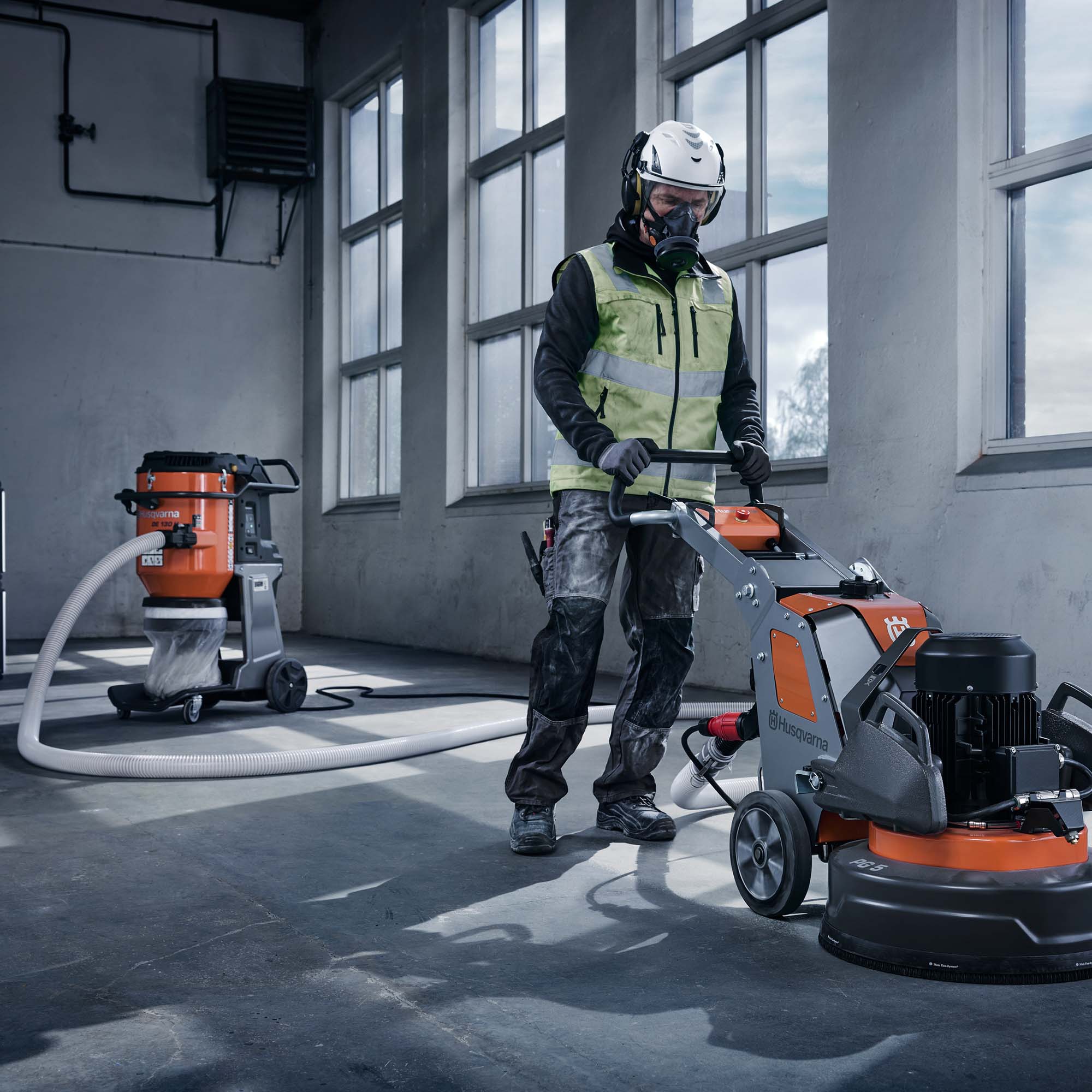Husqvarna DE 130H Staubsauger für Staubabscheidung auf Baust