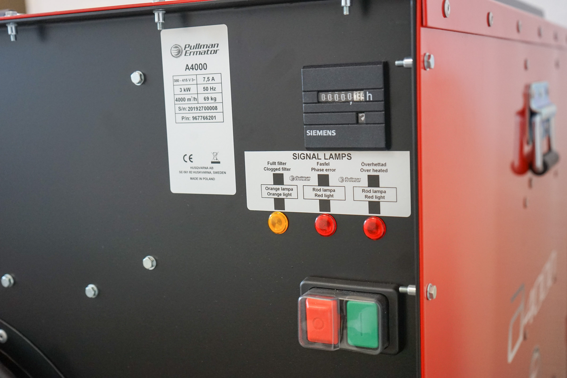 Bau-Luftreiniger Pullman Ermator A4000 mit Anzeige und Taste