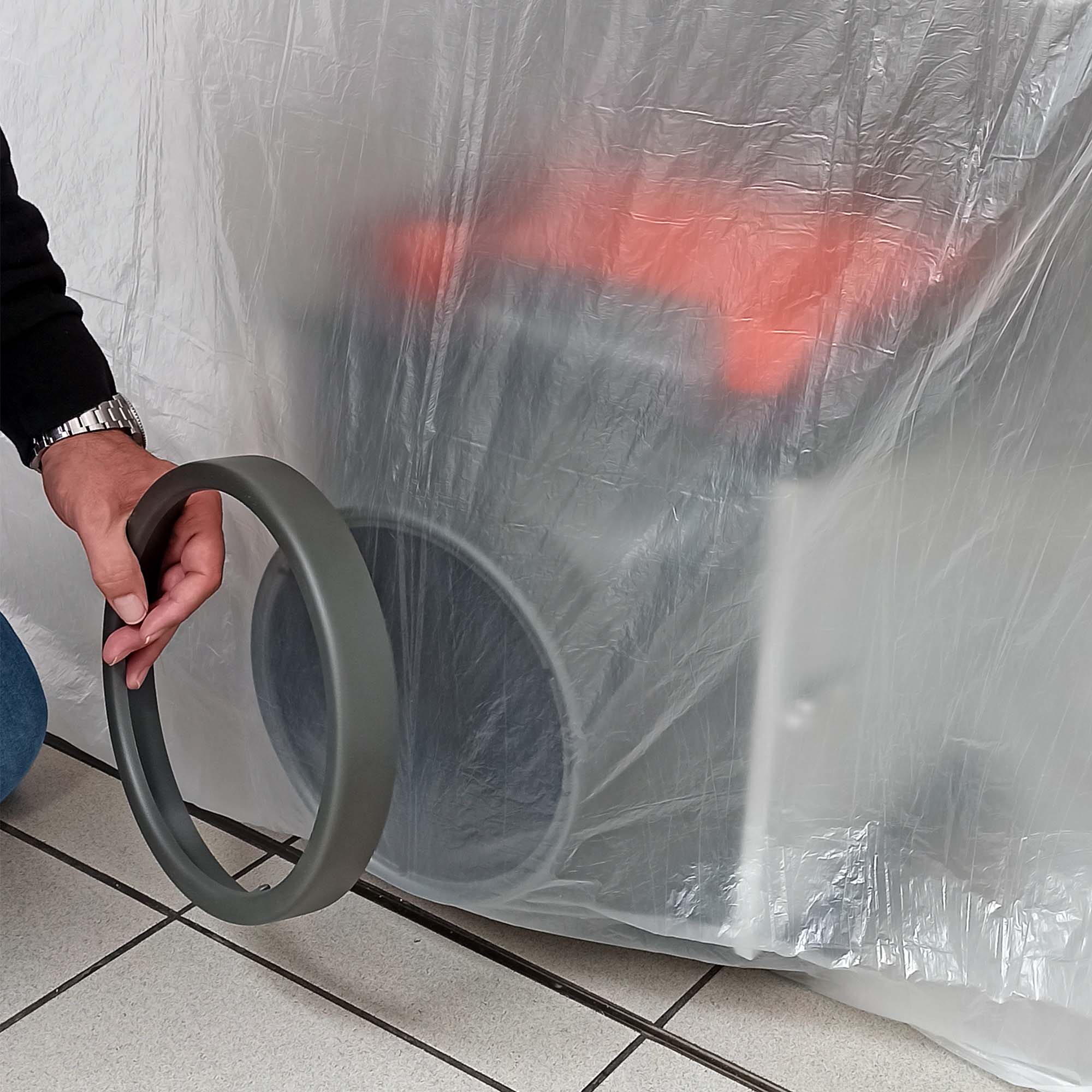 Husqvarna A100 Bau-Luftreiniger mit Anschlussring hinter Fol