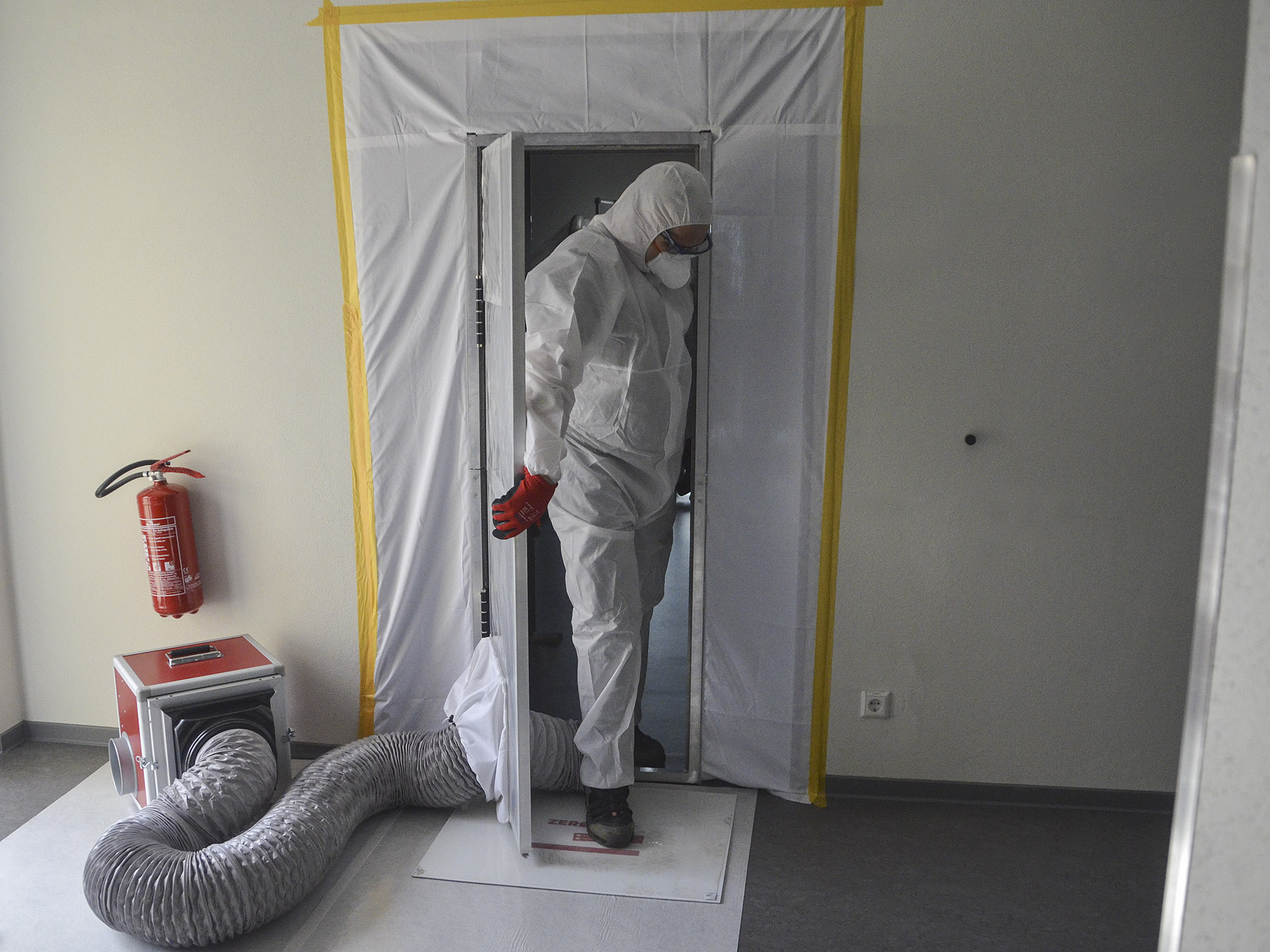 AirClean ZipLess Set TRIO Luftreiniger mit Staubschutztür