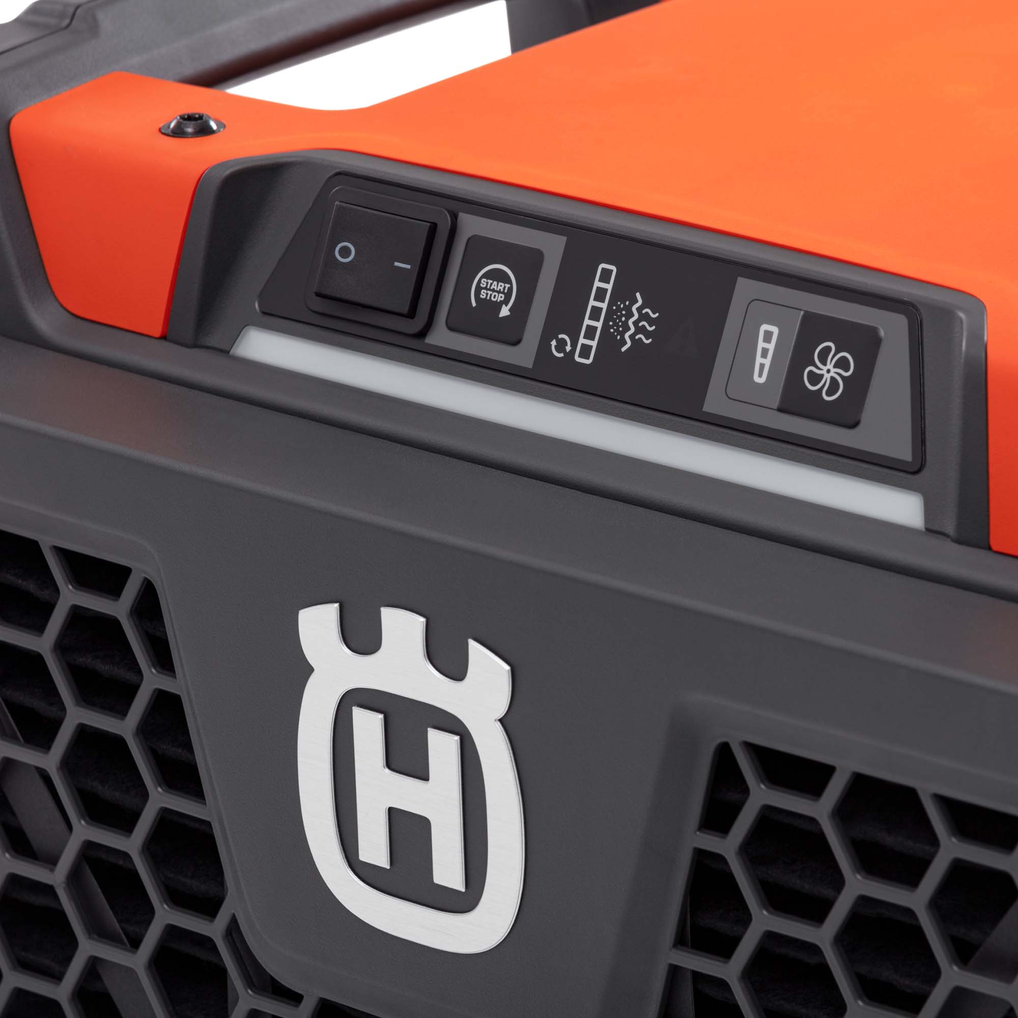 Bedienfeld des Husqvarna A45 Bau-Luftreinigers mit HEPA 13 F