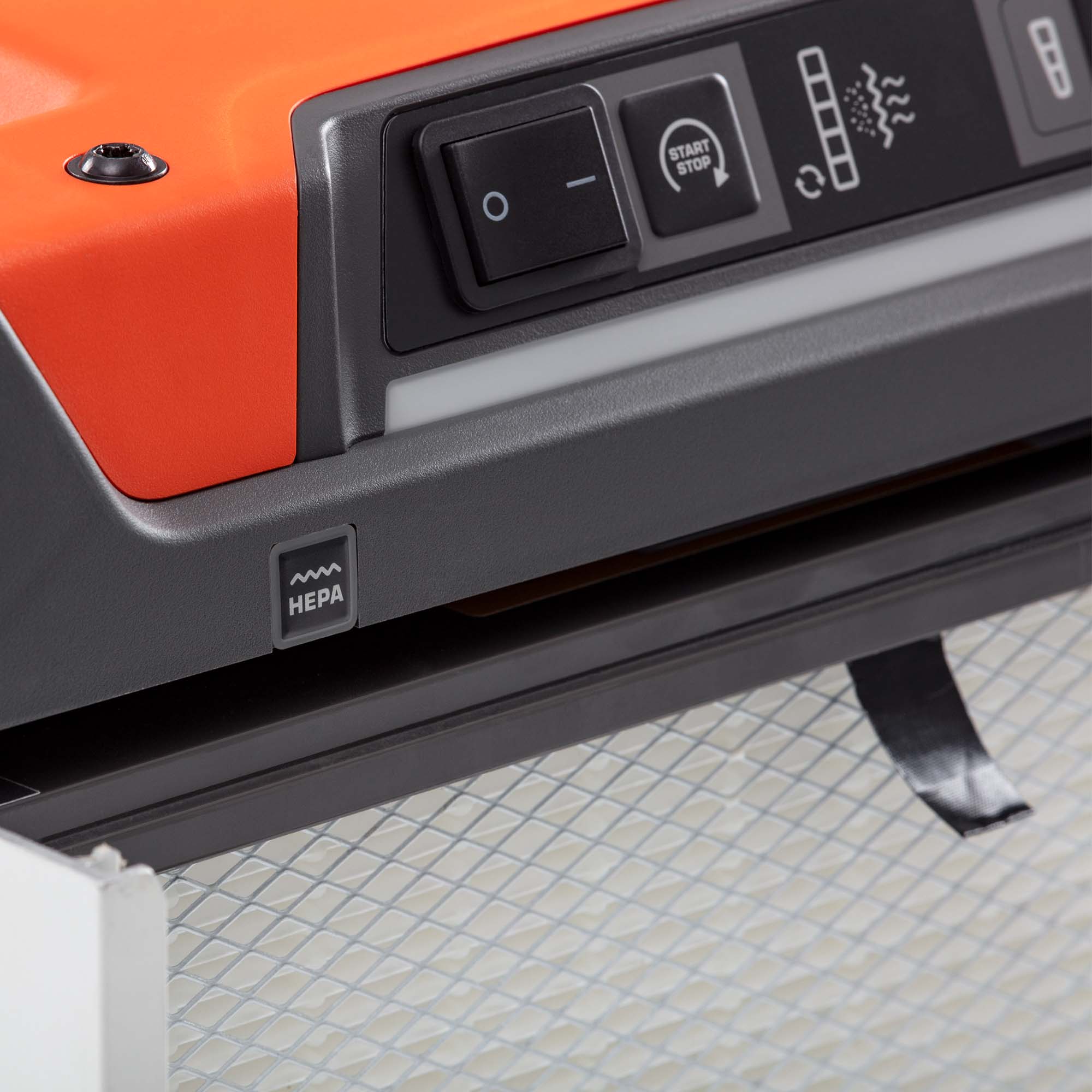 Bedienfeld und HEPA 13 Filter des Husqvarna A45 Luftreiniger