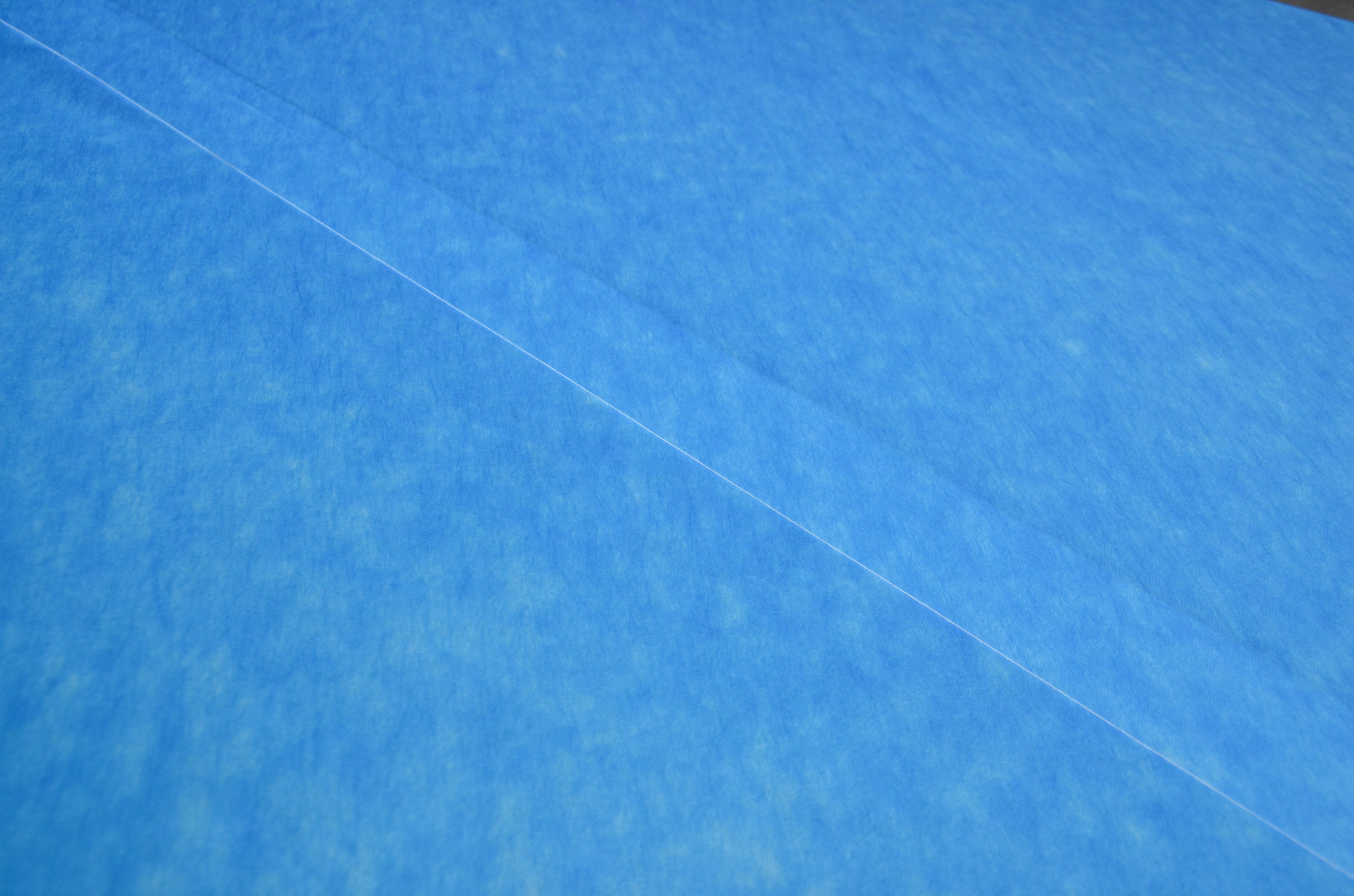 Blaues selbstklebendes Treppenschutzvlies 25 m² von Zero Dus