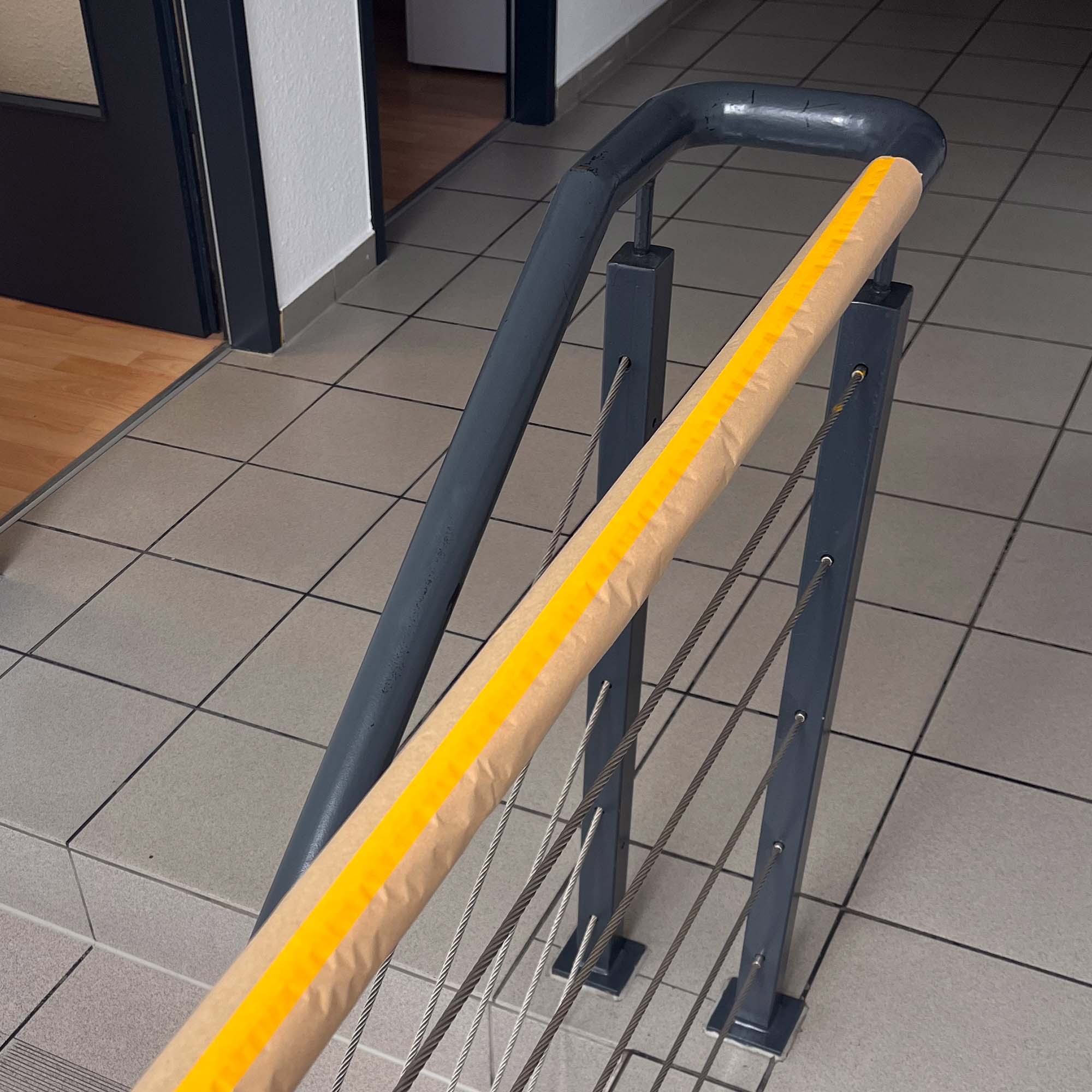 Zero Dust Papier mit Goldband Schonklebeband UV 14 Tage 30x2