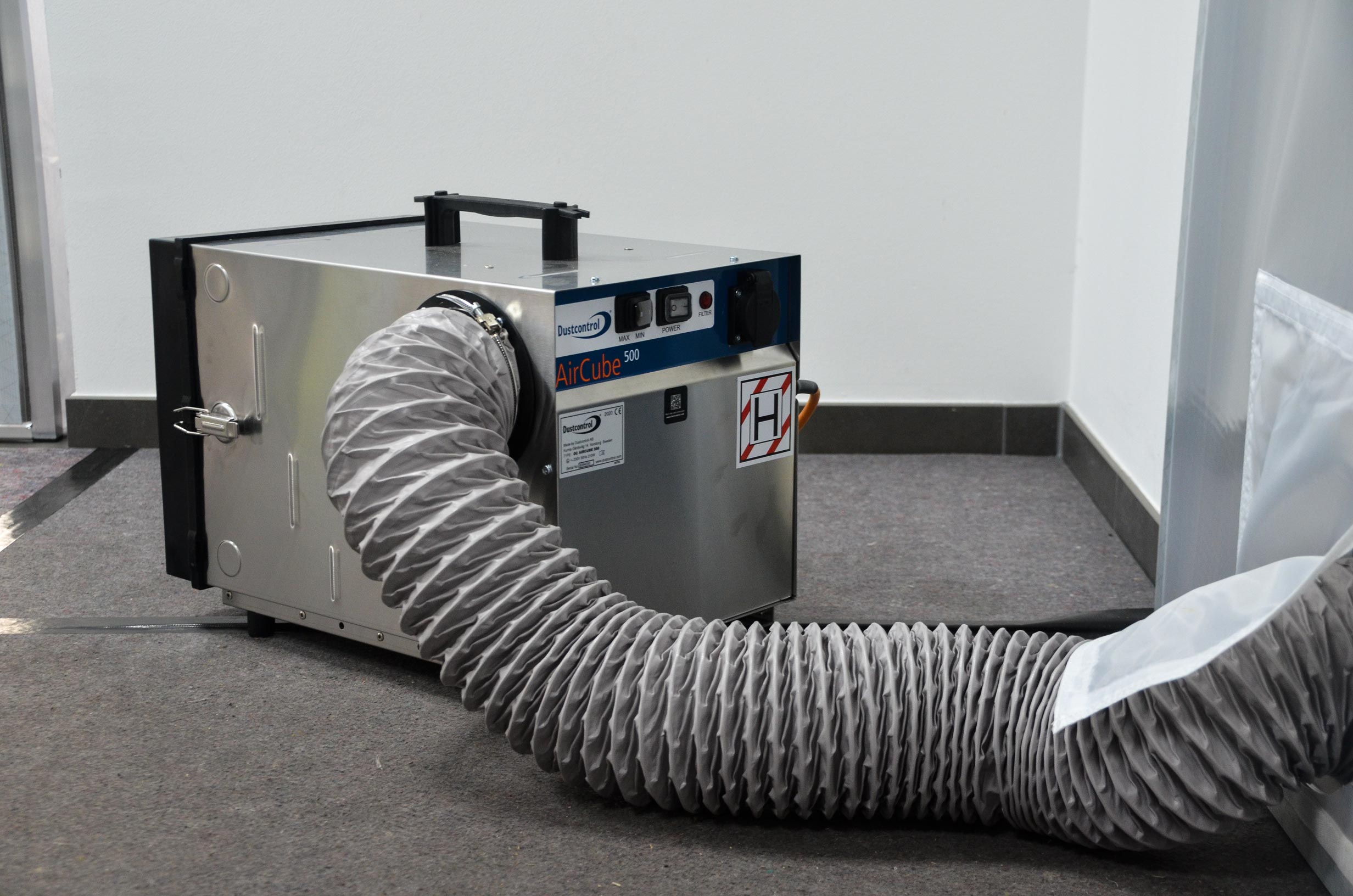 Dustcontrol DC AirCube 500 Bau-Luftreiniger mit Schlauch